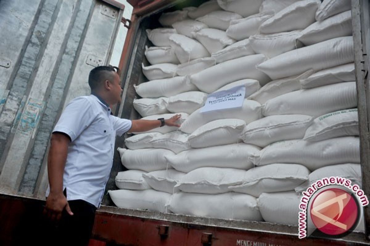 Penimbun bahan pokok harus dibikin jera