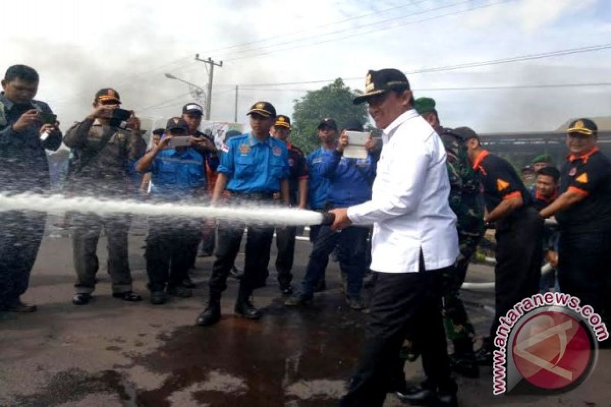 Bupati Pulpis Ajak Masyarakat Kurangi Resiko Karhutla