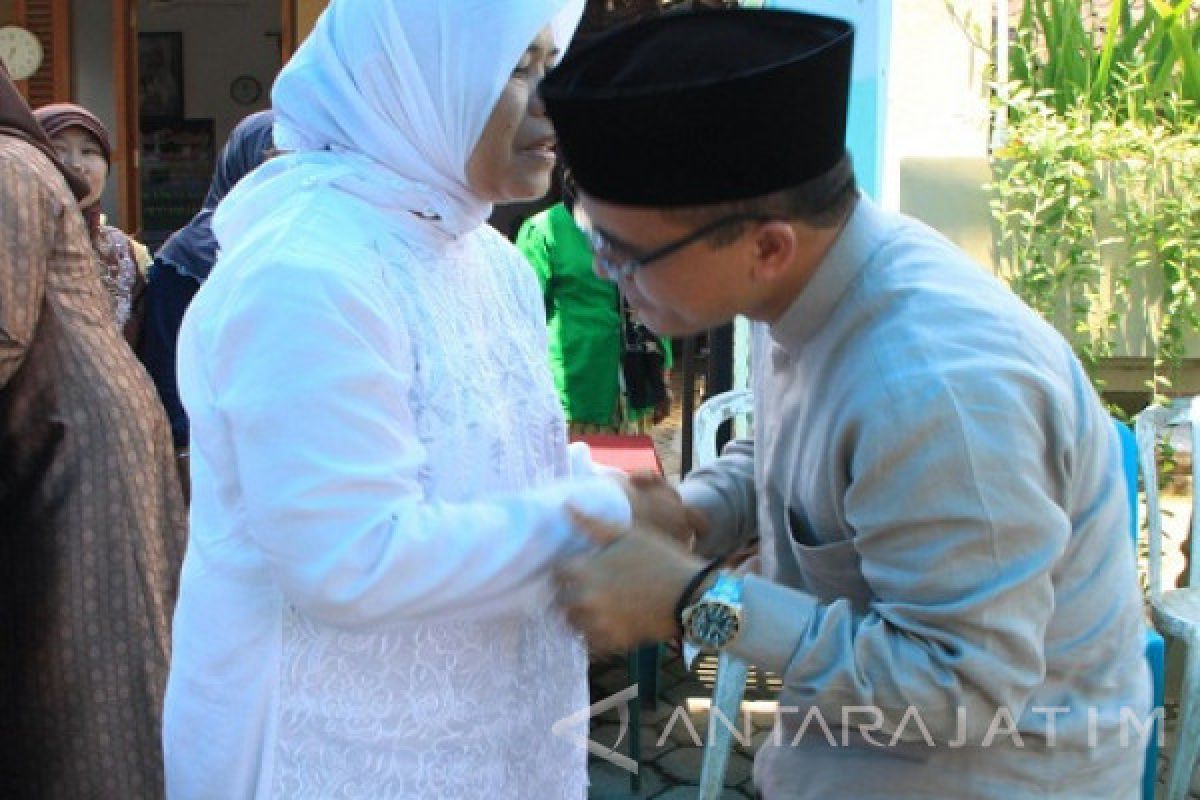 Bupati Anas: Senangkan Orang Tua Jelang Ramadhan