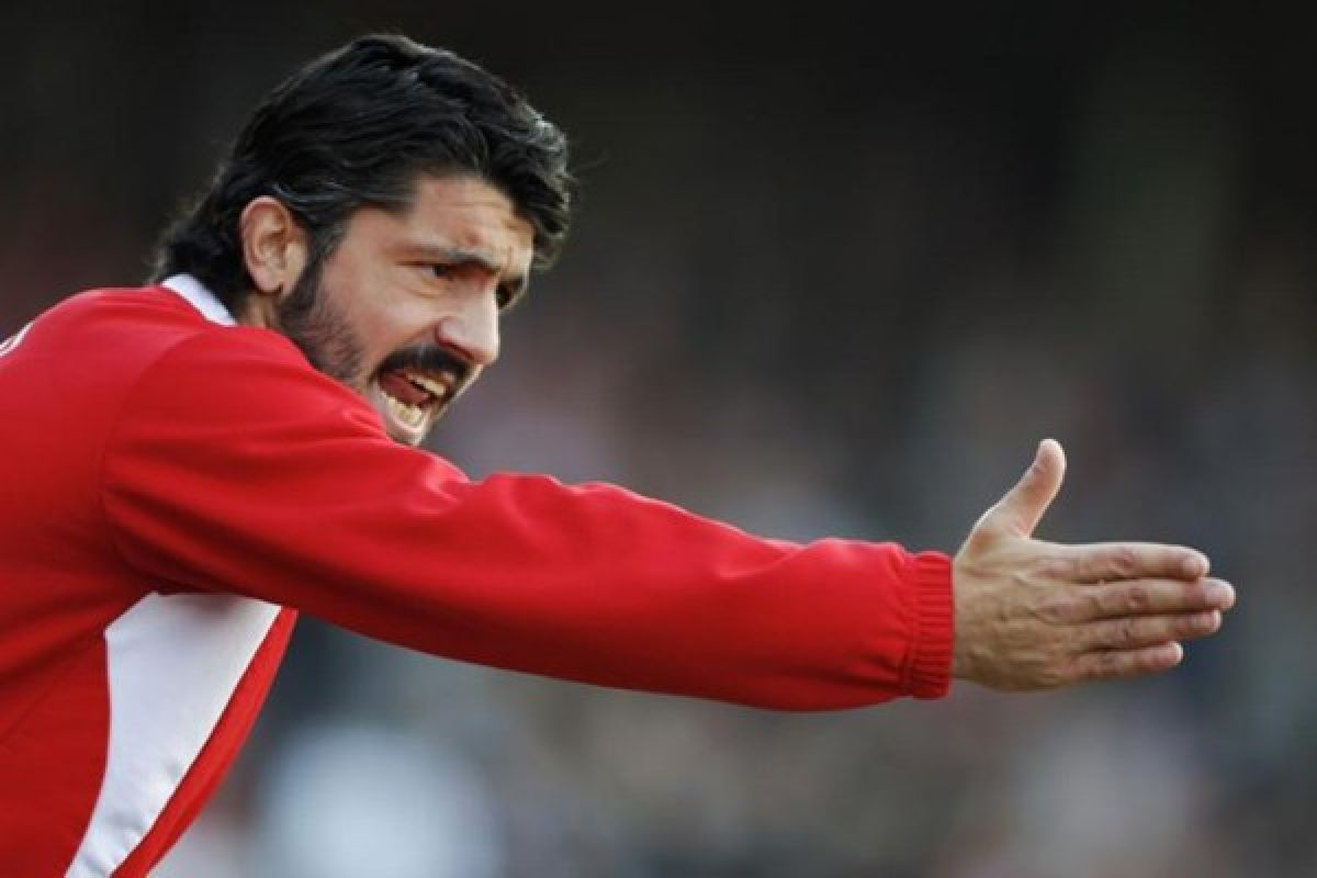 Gattuso kembali ke Milan untuk latih tim Junior