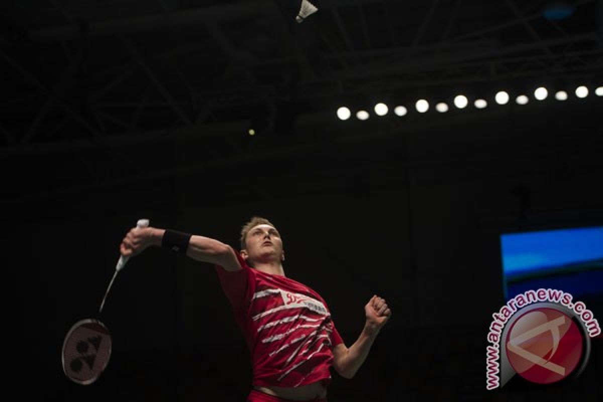 Kaki bermasalah, Viktor Axelsen menarik diri dari Indonesia Open