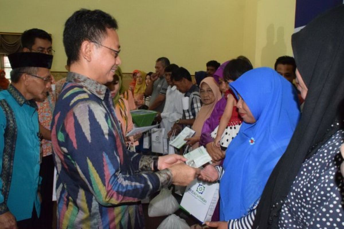 100 Ribu Warga Pontianak Dapat Bantuan KIS