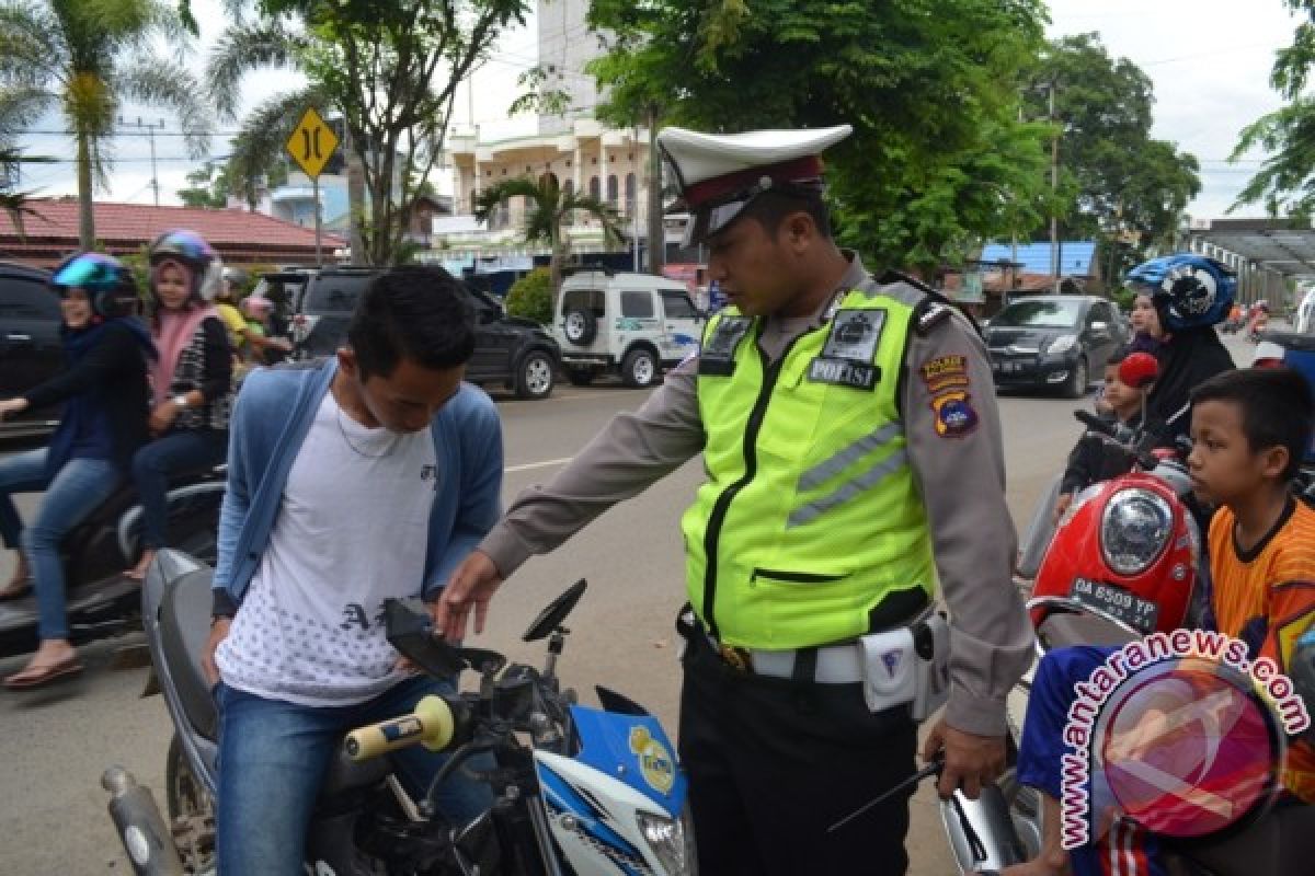 DPRD Balangan Soroti Ketersediaan Parkir Pasar