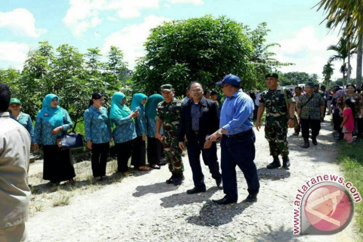 Sanggau Raih Penghargaan Pangan 