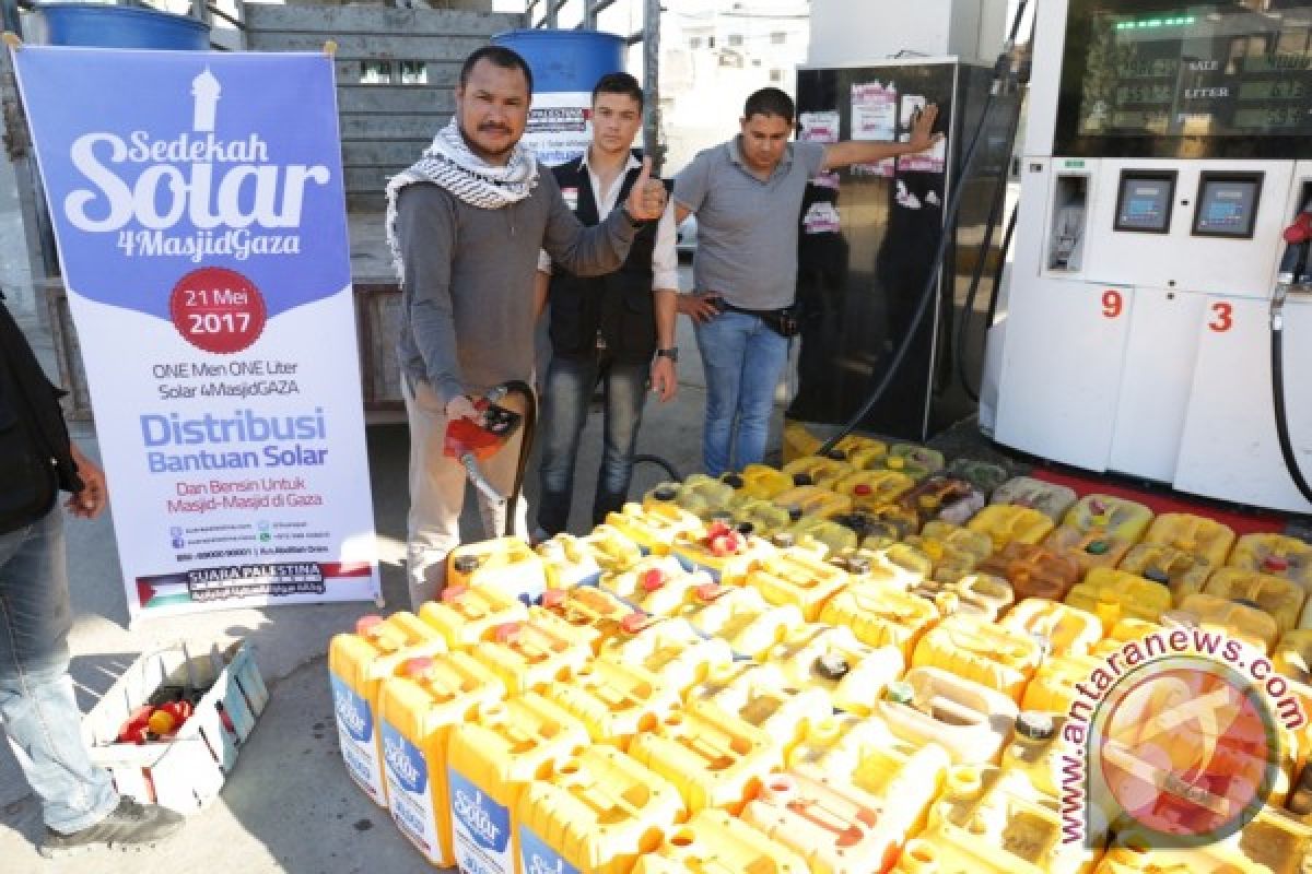 Sedekah Solar-bensin Indonesia Terangi Masjid Di Gaza