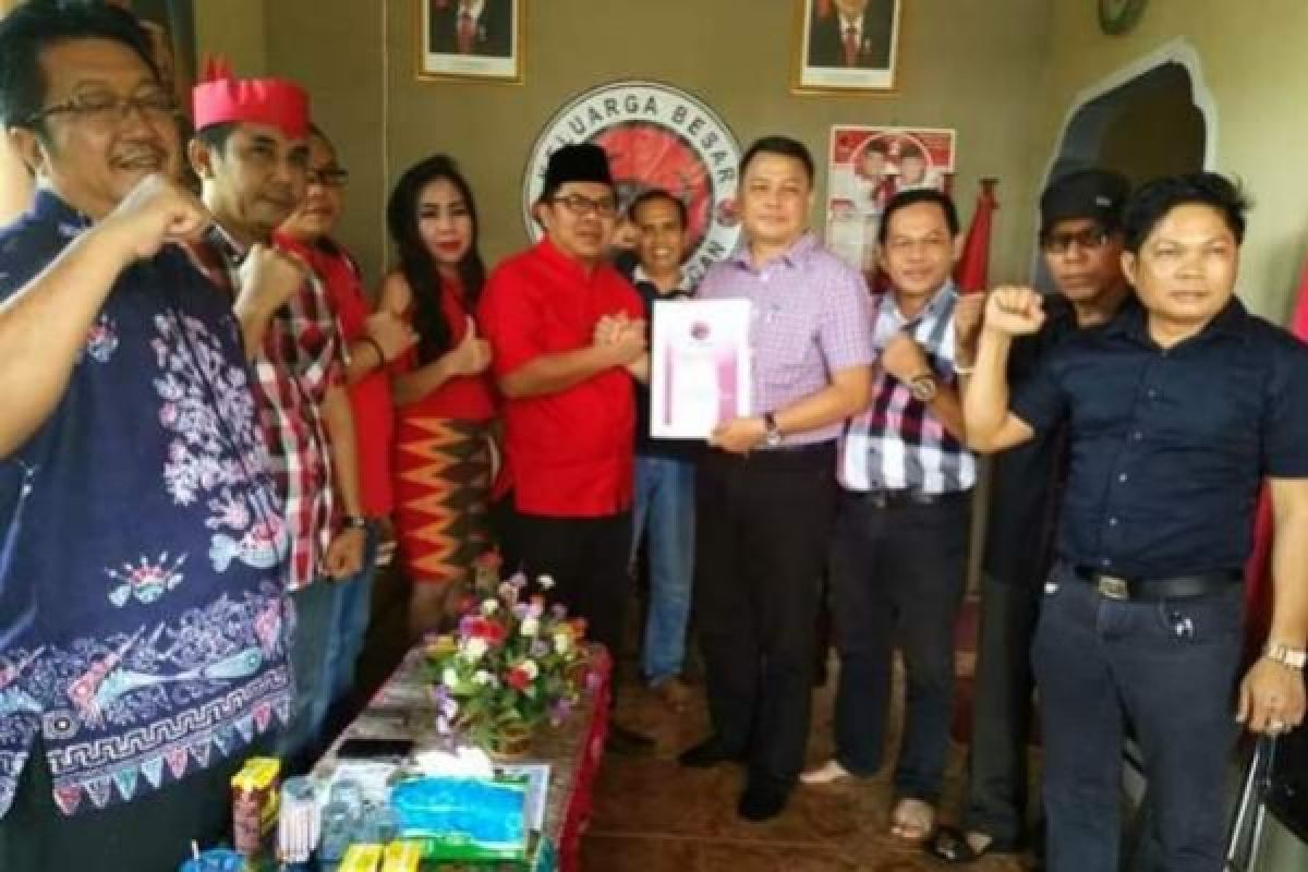 Penjaringan Bakal Cabup-Cawabup PDIP Baru Terima  Pengembalian1 Formulir 