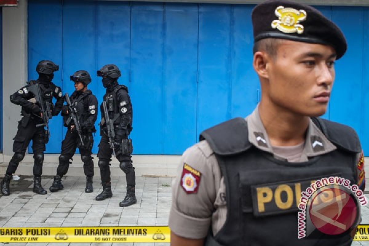 Densus tangkap terduga teroris di Sukoharjo