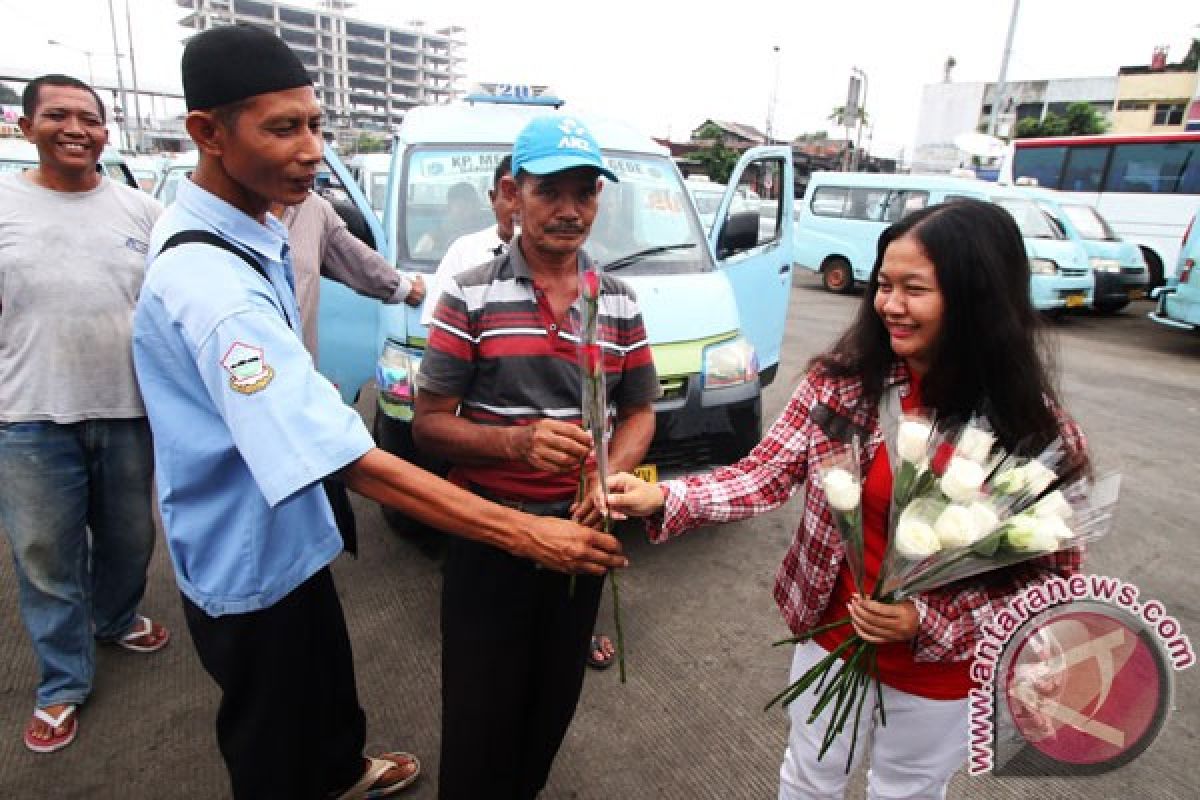 Keluarga korban bom Kampung Melayu aksi dukungan