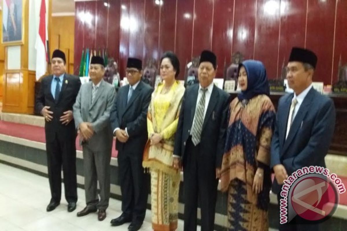 Lindawati dilantik jadi Anggota DPRD Sumsel