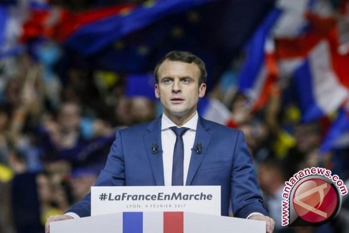 Di hadapan Putin, Macron blakblakan tuding Rusia intervensi Pilpres Prancis