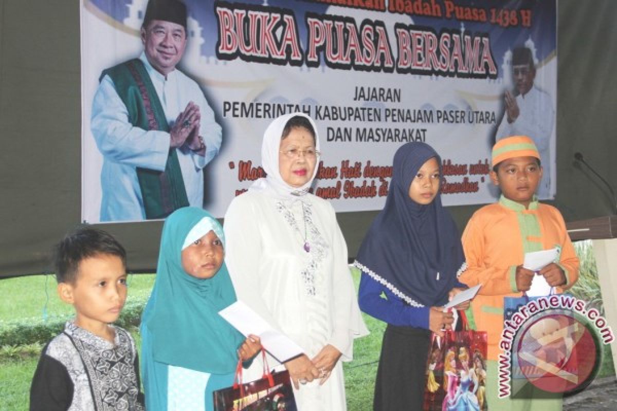 Bupati Penajam Santuni 101 Anak Yatim Piatu