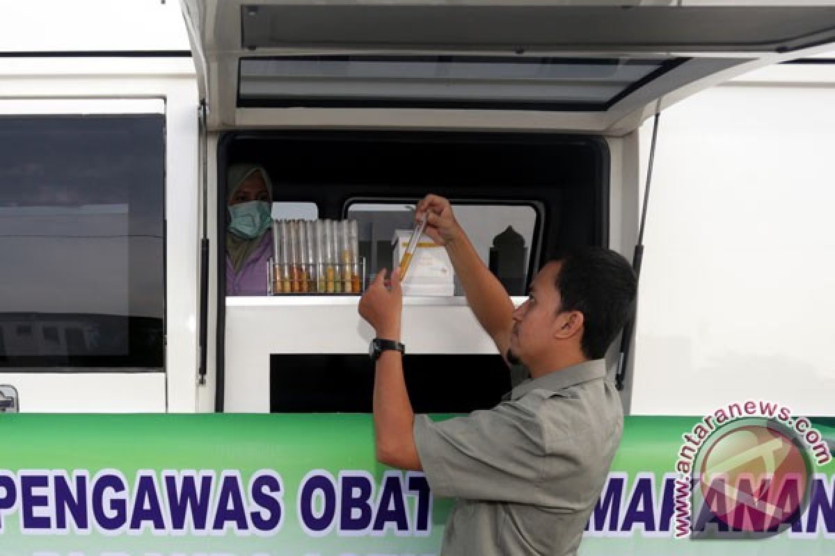 Tahu dan mi berformalin ditemukan di Palembang