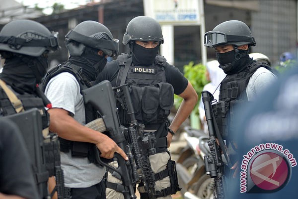 Bidik teroris MC dan GH, Densus 88 akui gerebek rumah di Tangerang