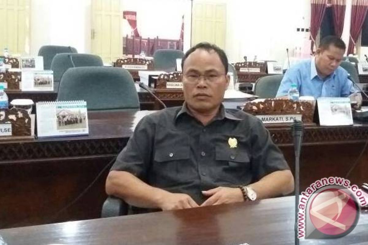 Legislator Bartim Reses Kunjungi Daerah Pemilihannya