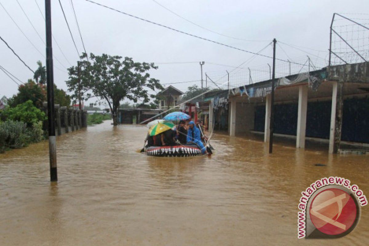 Banjir di China Selatan Tewaskan 15 Orang, Ribuan Mengungsi