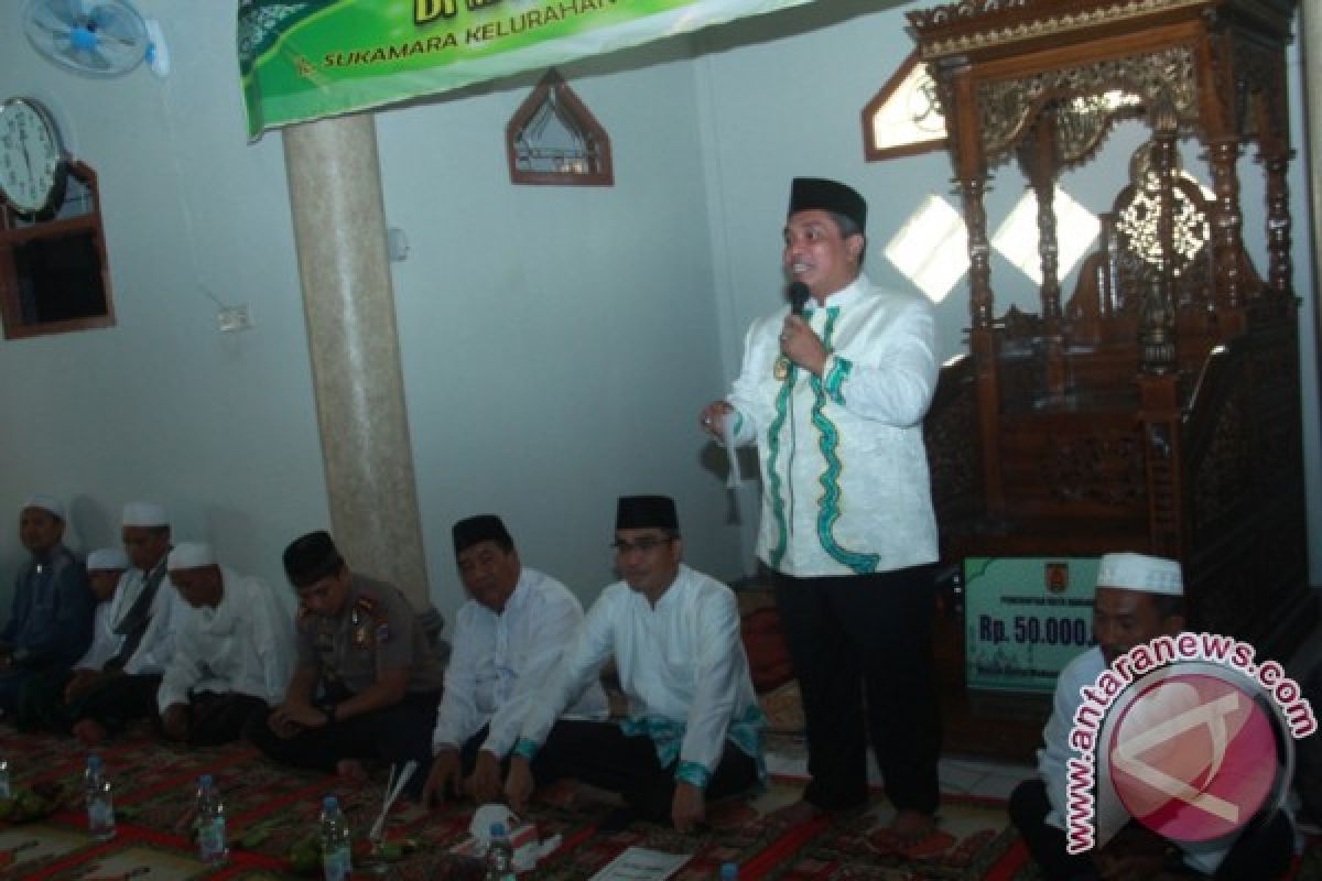 Safari Ramadhan Pertama di Masjid Baitul Makmur
