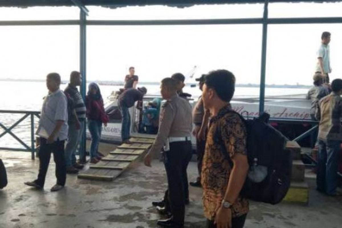 Antisipasi Tahanan Kabur, Polres Meranti Periksa Penumpang Kapal dari Pekanbaru
