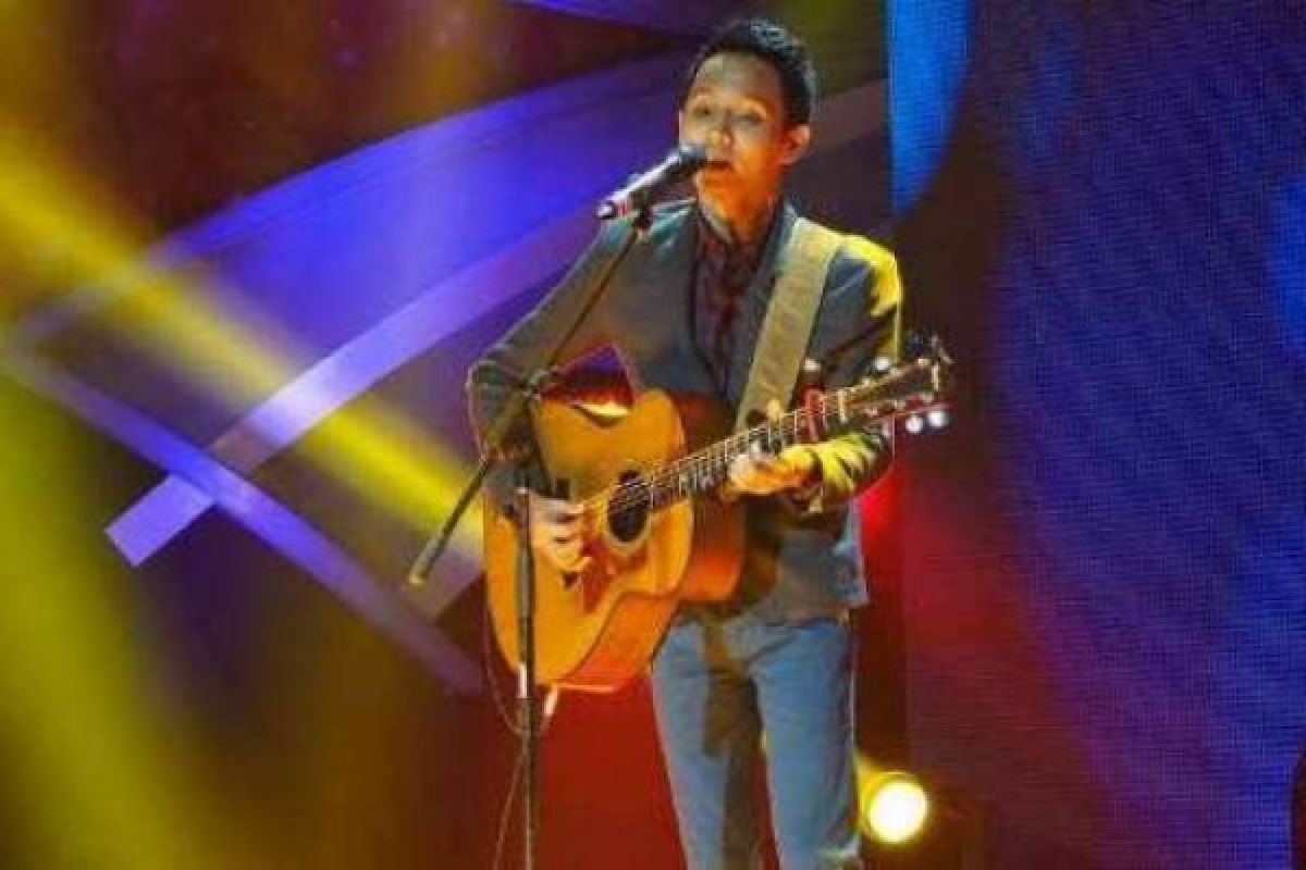 Musisi Pekanbaru Freza Juarai "Bintang Panggung Asik 2017"