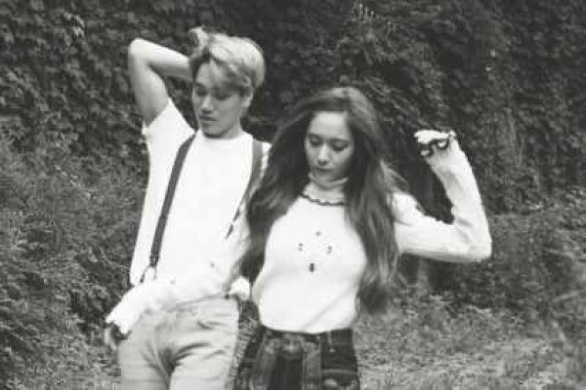 Kai EXO dan Krystal f(x) putus