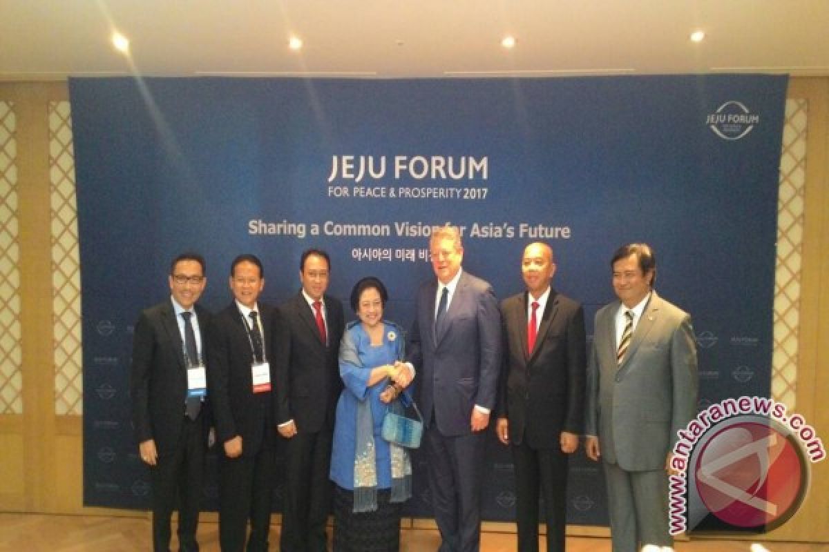 Megawati berdialog empat mata dengan Al Gore