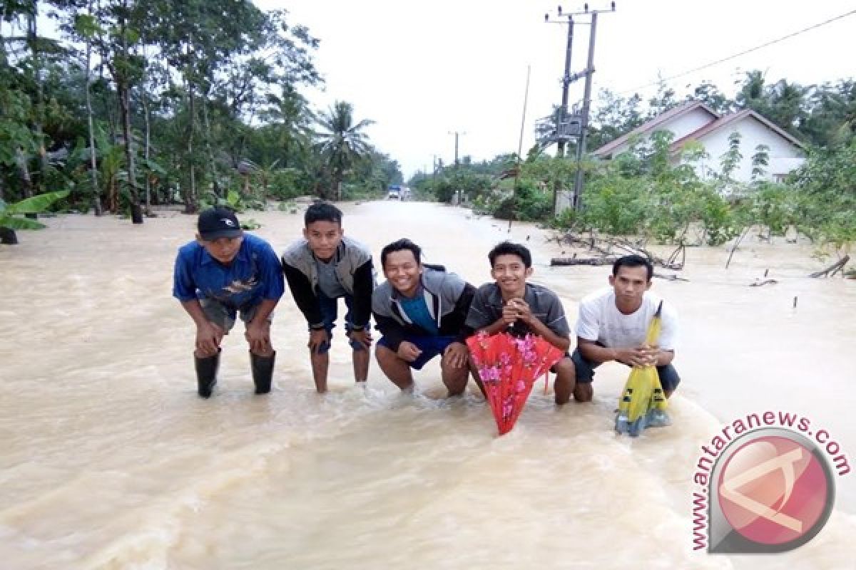 Hujan Deras Akibatkan Banjir di Mesuji  