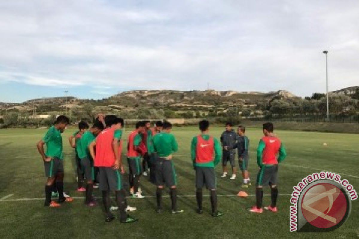 Kiper Timnas U-19 Muhammad Riyandi harus Absen Enam Bulan