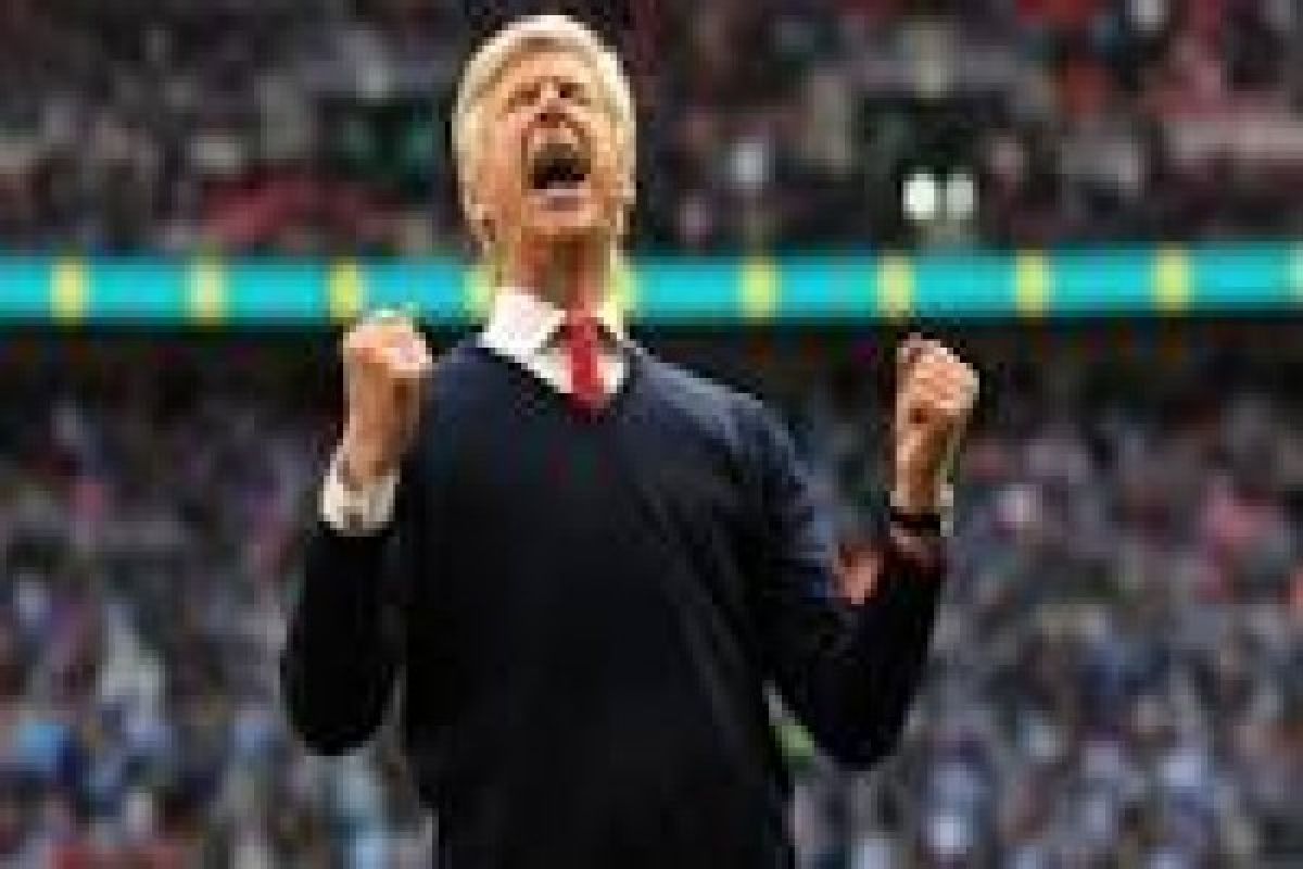  Wenger teken kontrak dua tahun di Arsenal