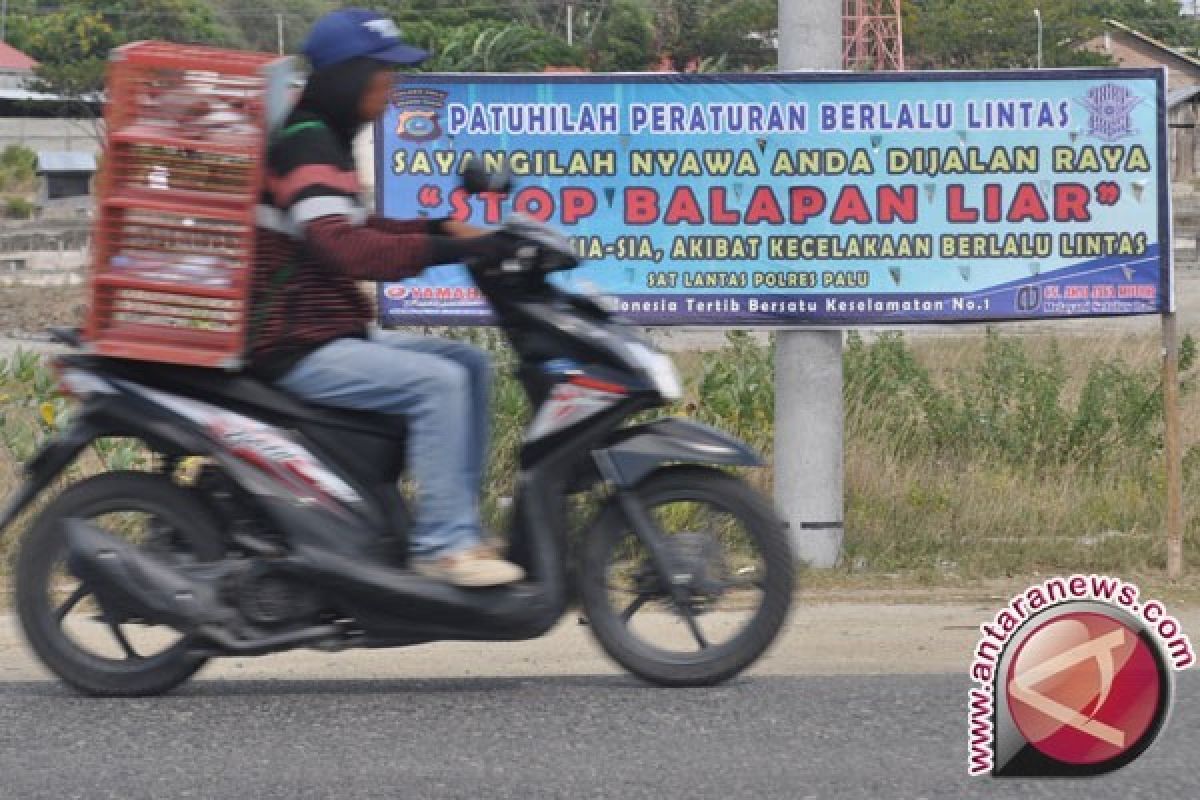 Menjaga Situasi Aman Selama Ramadhan, Polsek Kelapa Bubarkan Balapan Liar 