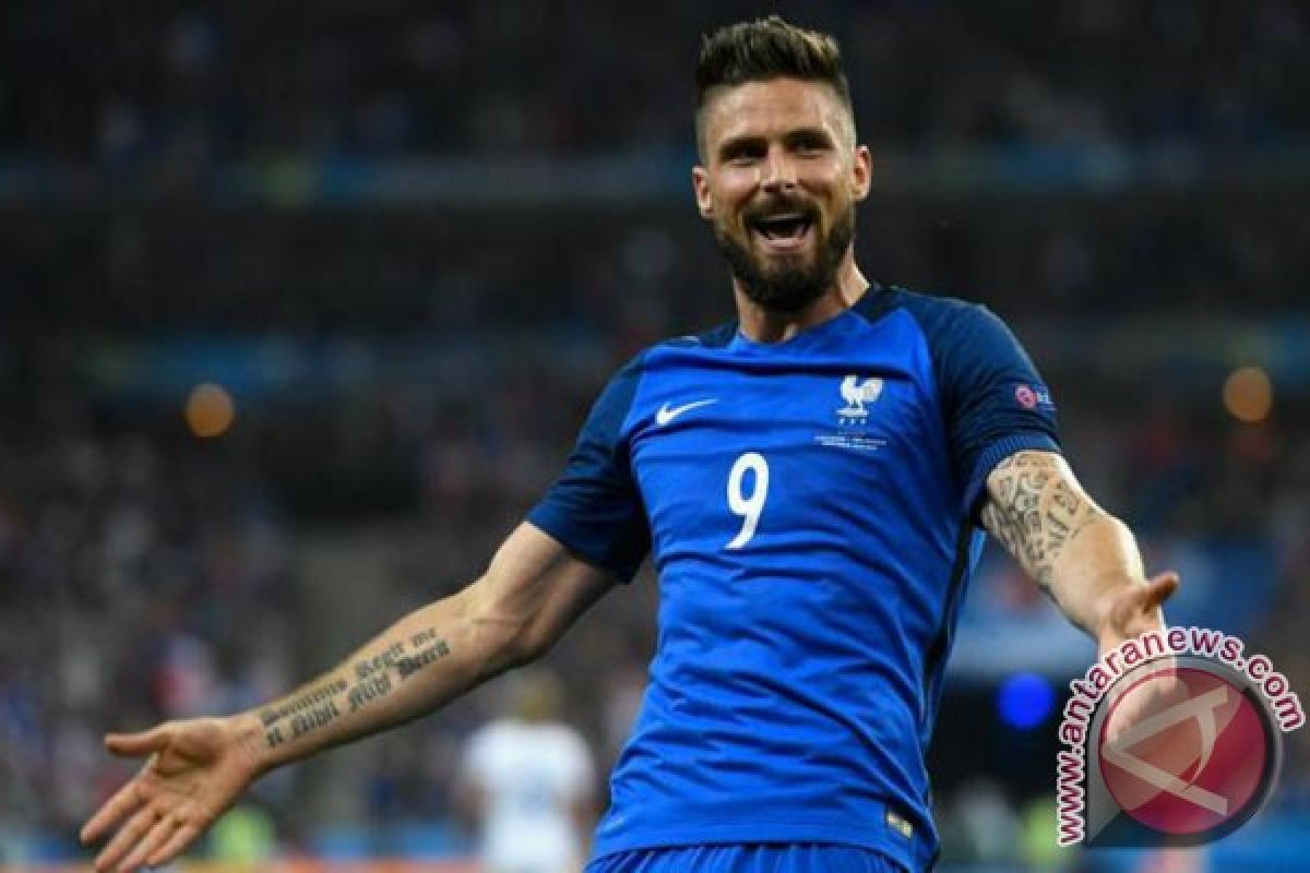 Trigol Giroud Bantu Prancis Kalahkan Paraguay