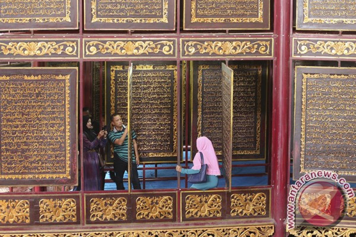 Pengunjung Al-quran akbar di Palembang meningkat