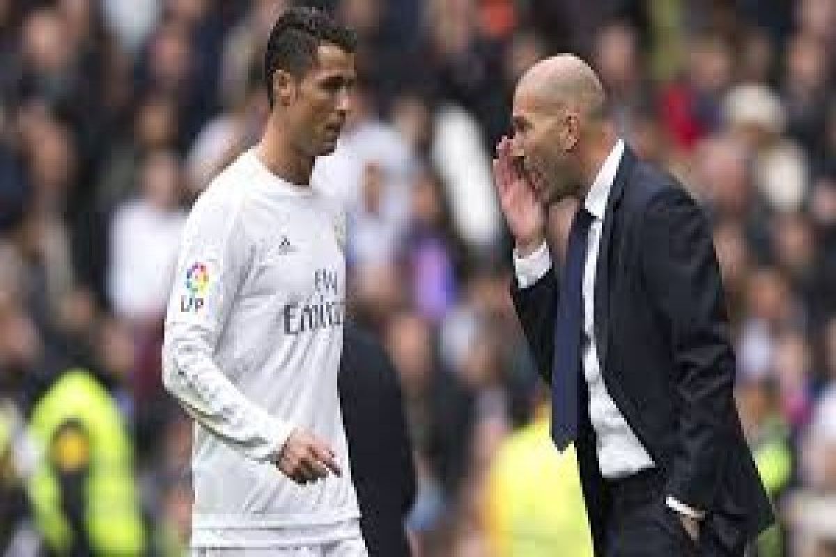 Zidane ke Madrid, apakah diikuti dengan Ronaldo?