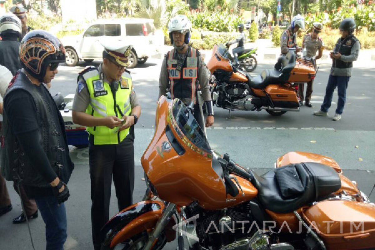Polrestabes Surabaya Adakan Razia Motor Gede
