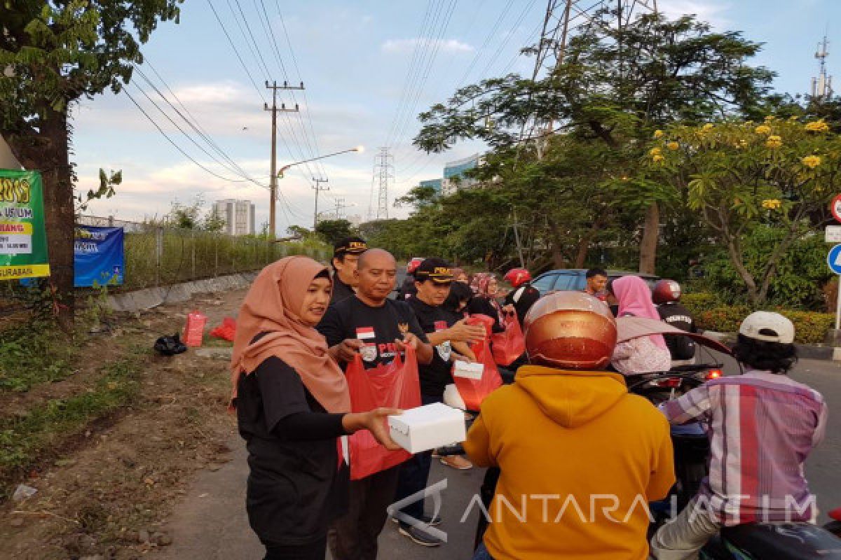 Pekat Jatim Bantu Ringankan Beban Masyarakat  Melalui Baksos 