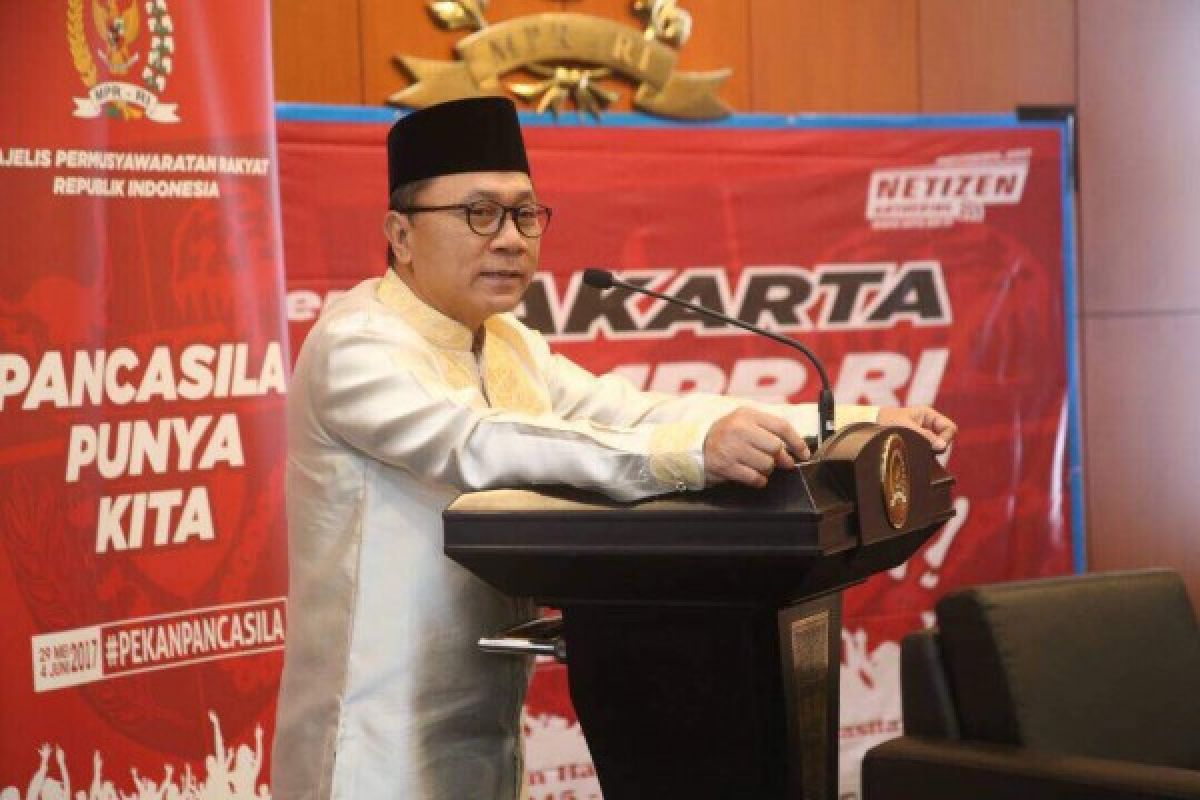 Ketua MPR: Gunakan medsos untuk merangkul, bukan memukul