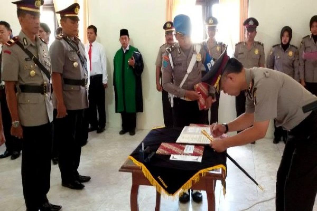 Polres Barito Utara Gelar Sertijab Tiga Kapolsek