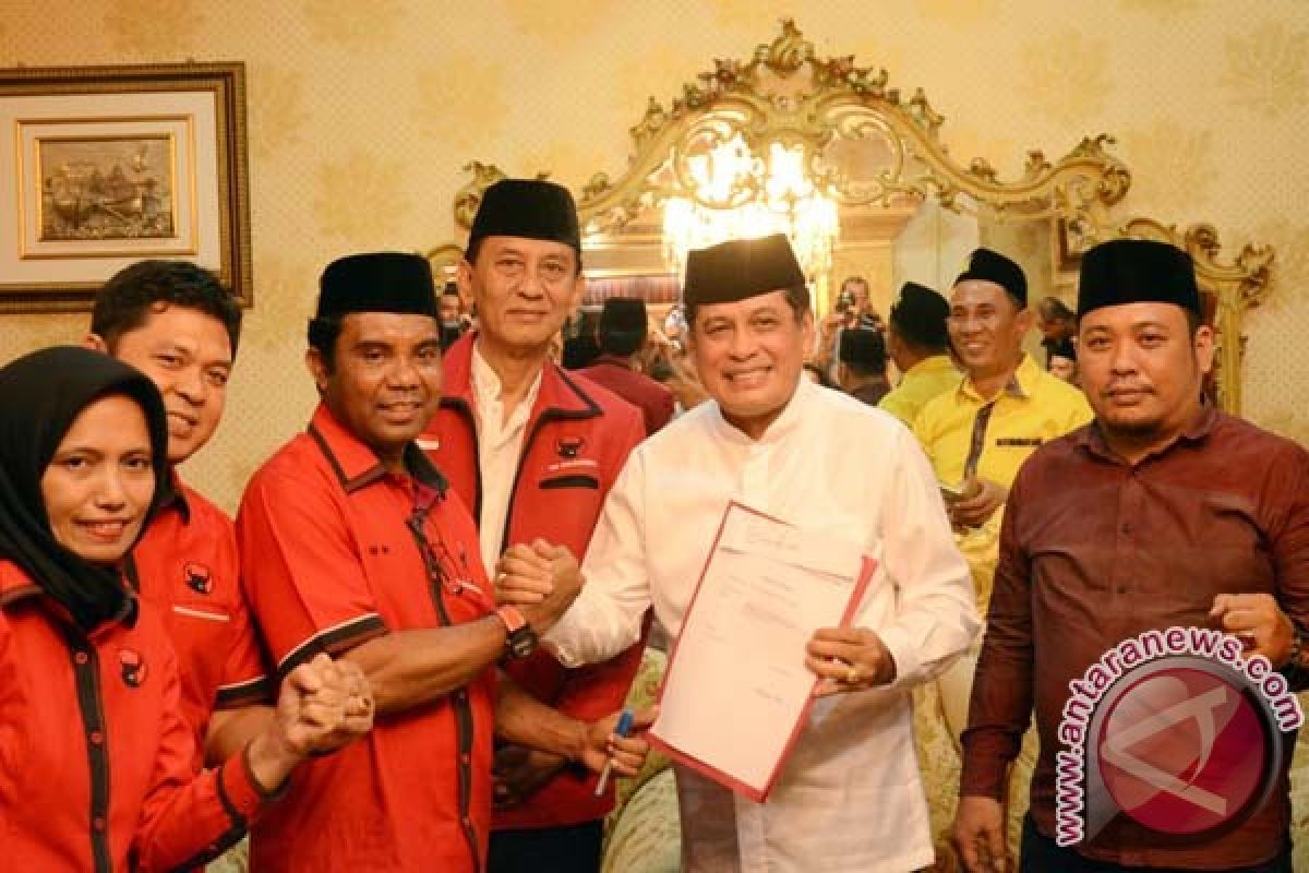 Nurdin Halid Daftar Cagub di PDIP Sulsel 