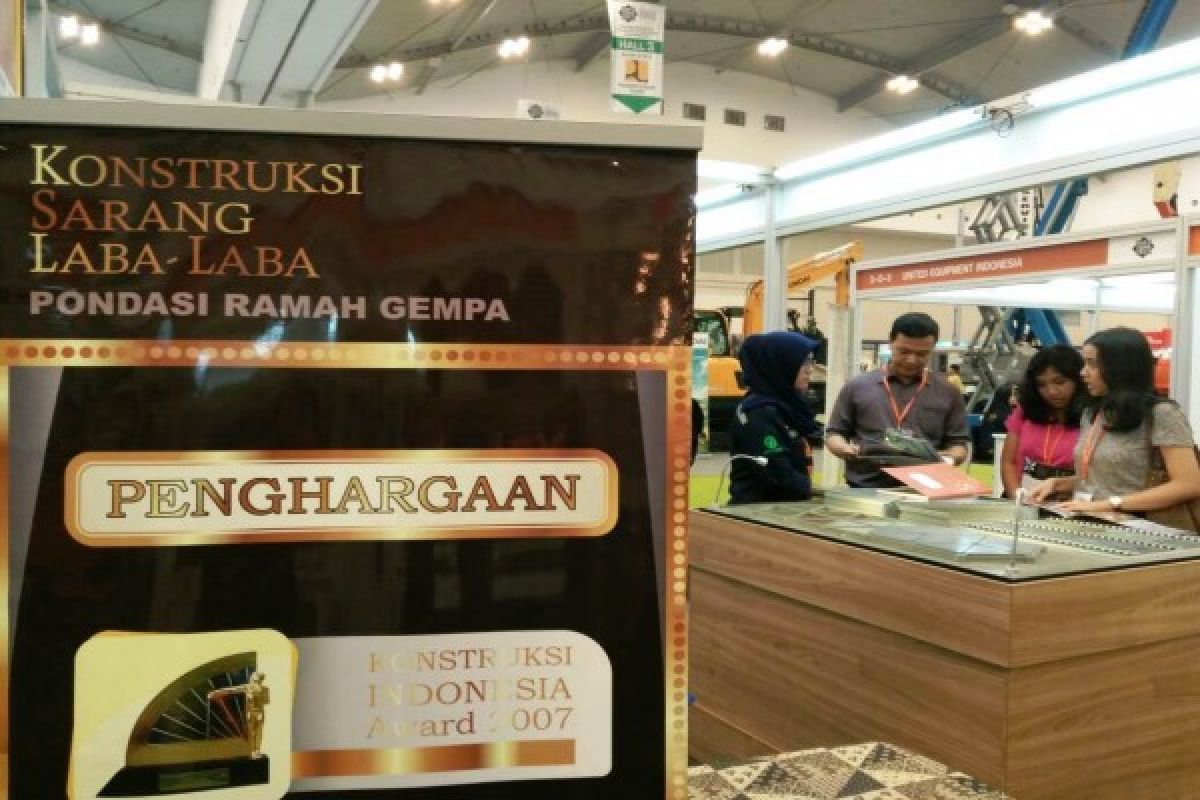 Konstruksi Sarang Laba-Laba Bisa Tunjuk Langsung