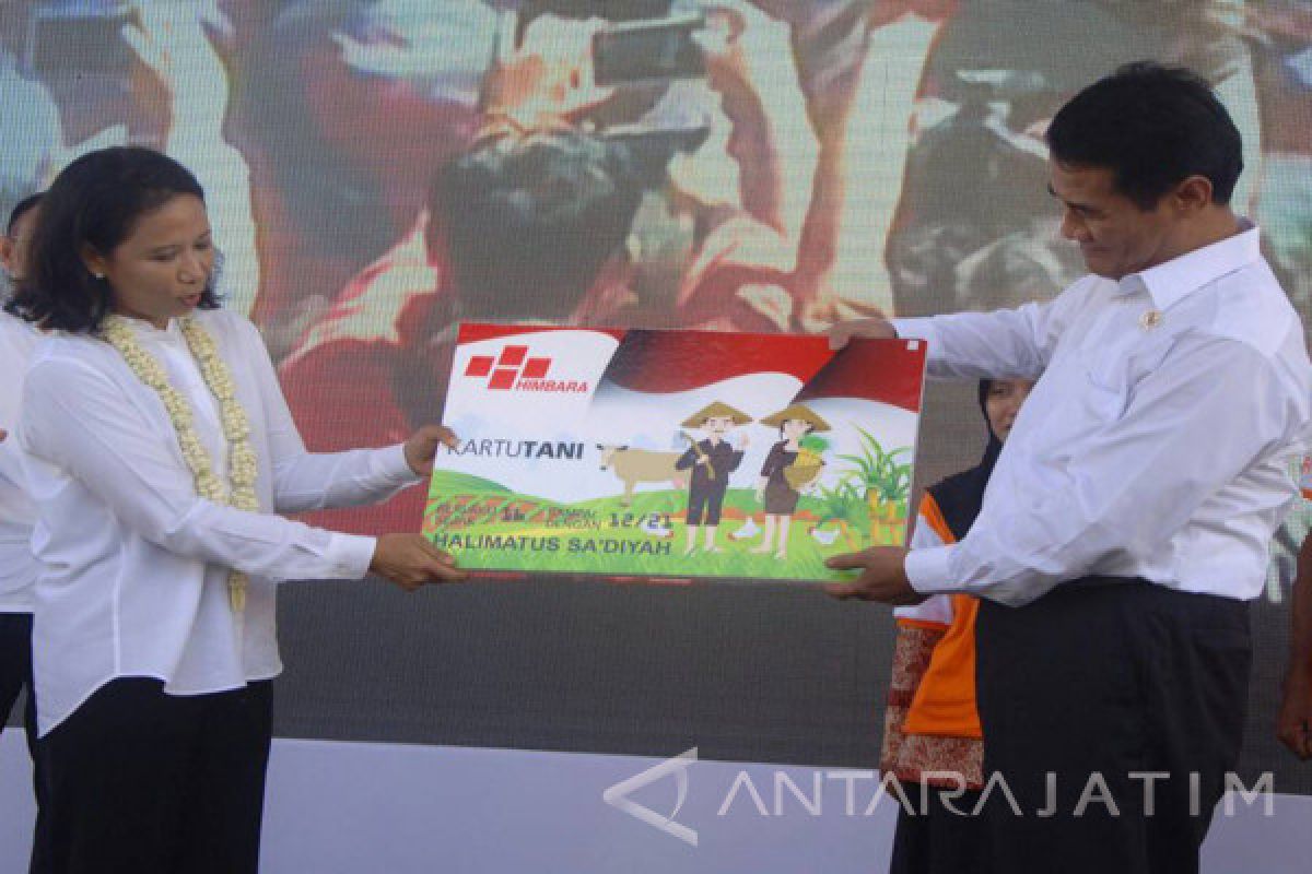 Puluhan Ribu Petani Madiun Dapat Jatah kartu Tani