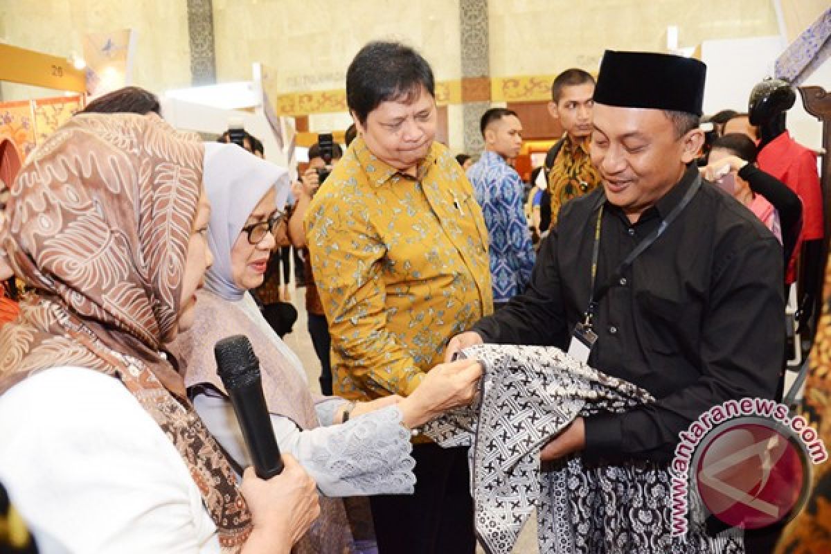 Pewarna alami batik kurangi impor sintetik