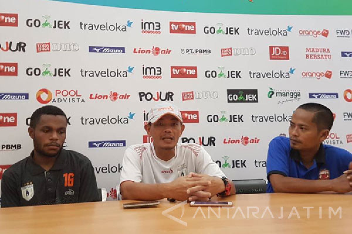 Pelatih Persipura Yakin Raih Poin di Madura