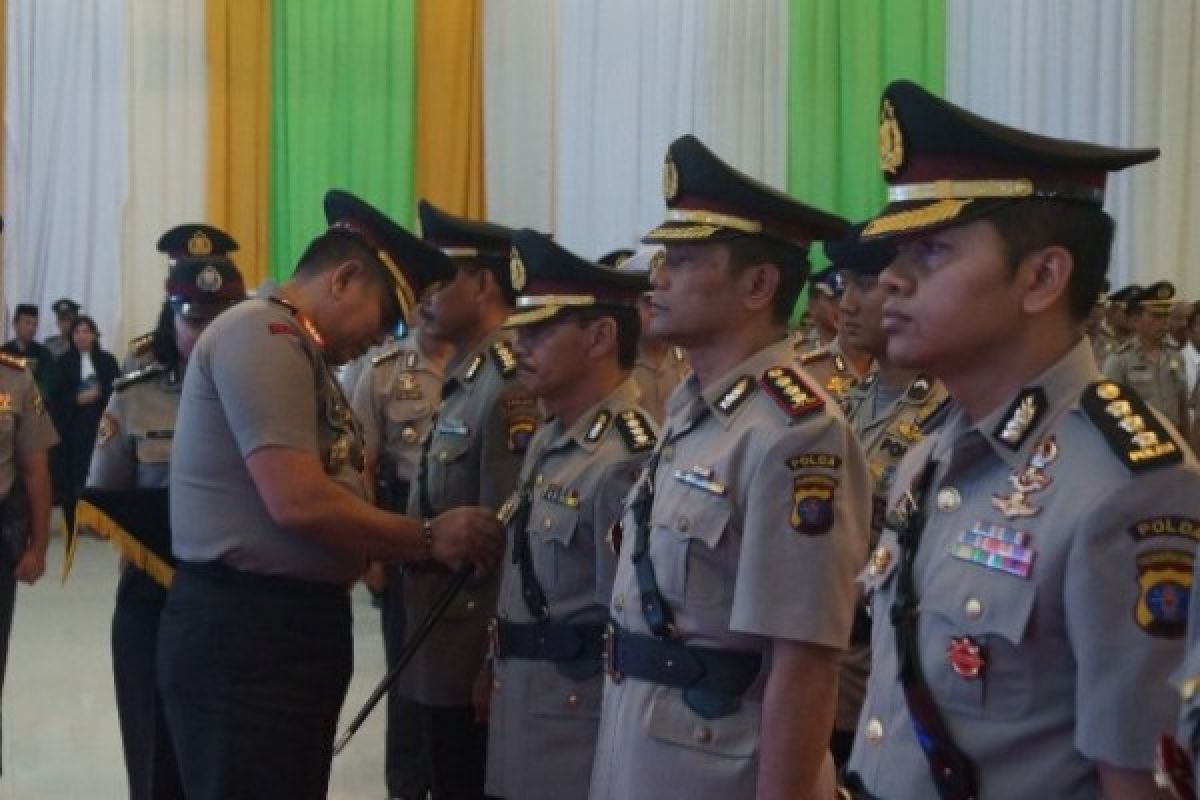 Tiga Pejabat Utama Polda Kalteng Bergeser