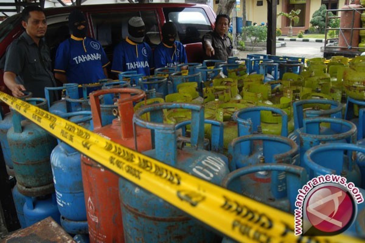 Empat warga jadi korban ledakan elpiji