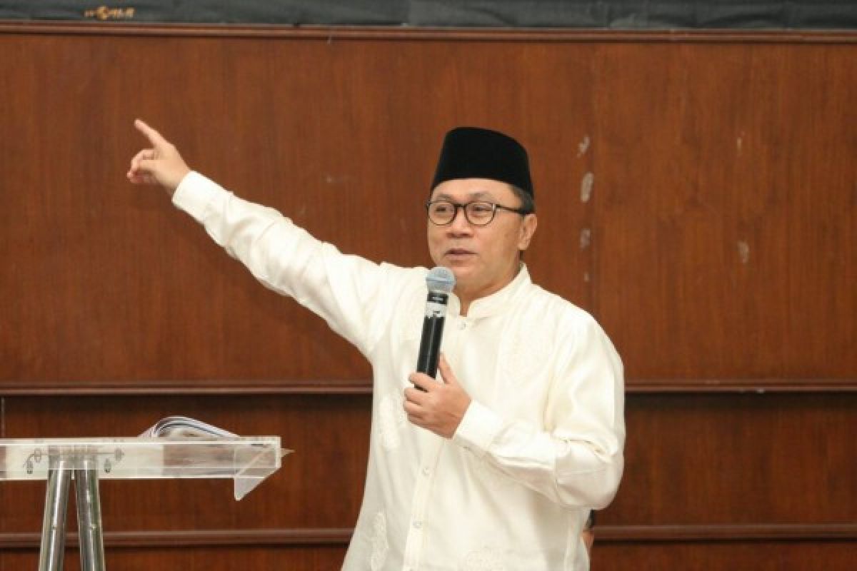 PAN: urus rakyat dahulu daripada komentari Pilpres