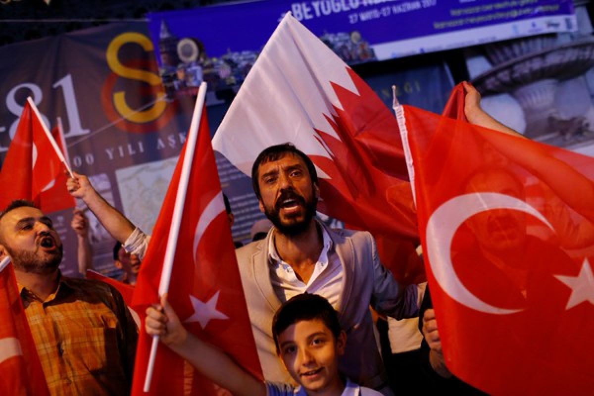 Turki tolak seruan untuk tutup pangkalan militer di Qatar
