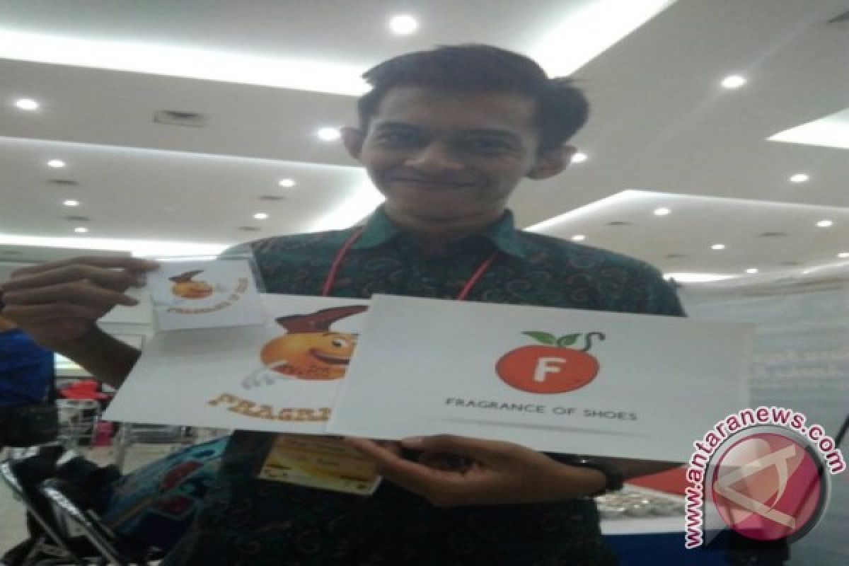 Mahasiswa IPB Temukan Kulit Jeruk Pengusir Bau Kaki