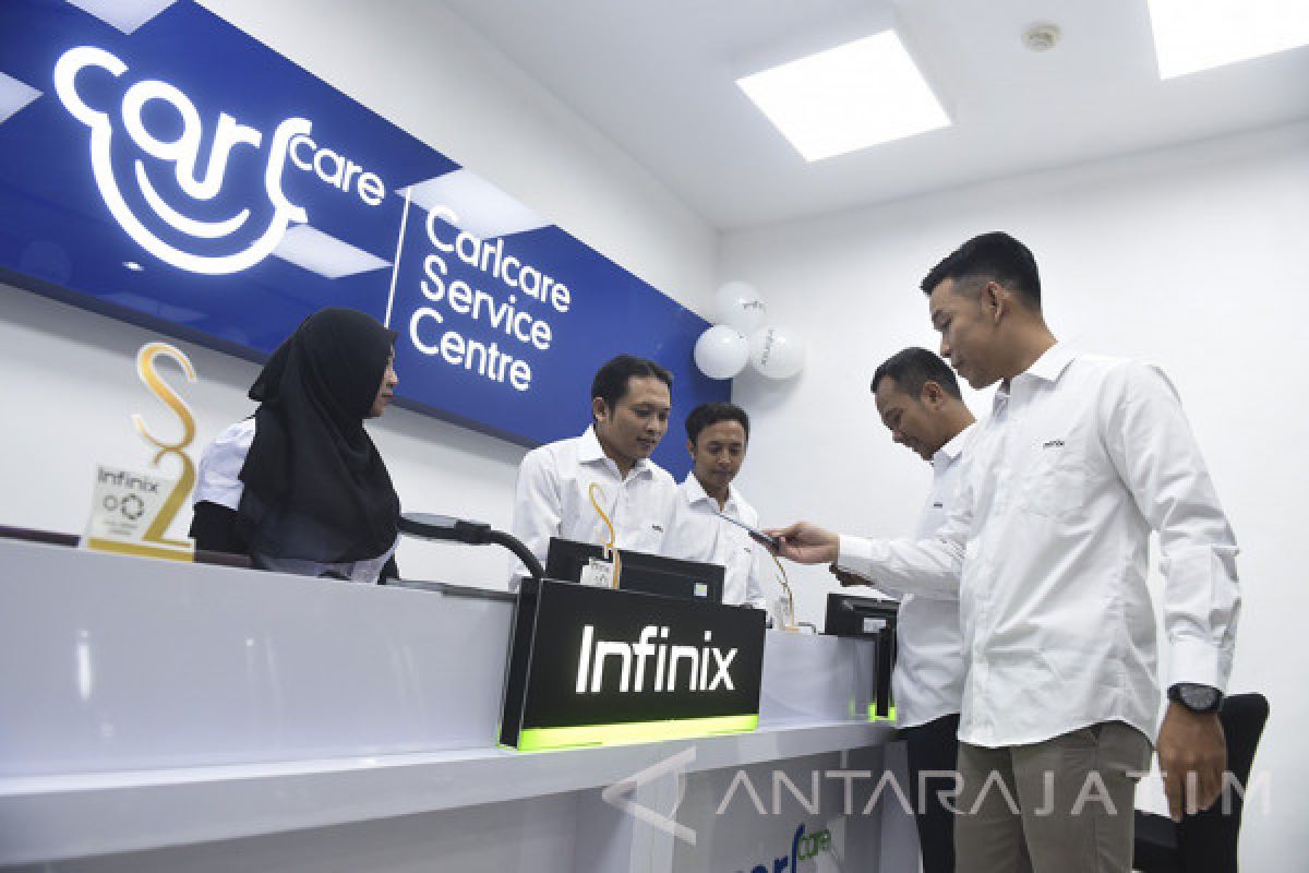 Infinix Mulai Garap Pengguna Gawai Muda Surabaya