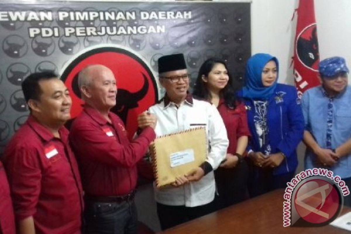 Syaharie Jaang Ramaikan Bursa Bacagub PDIP