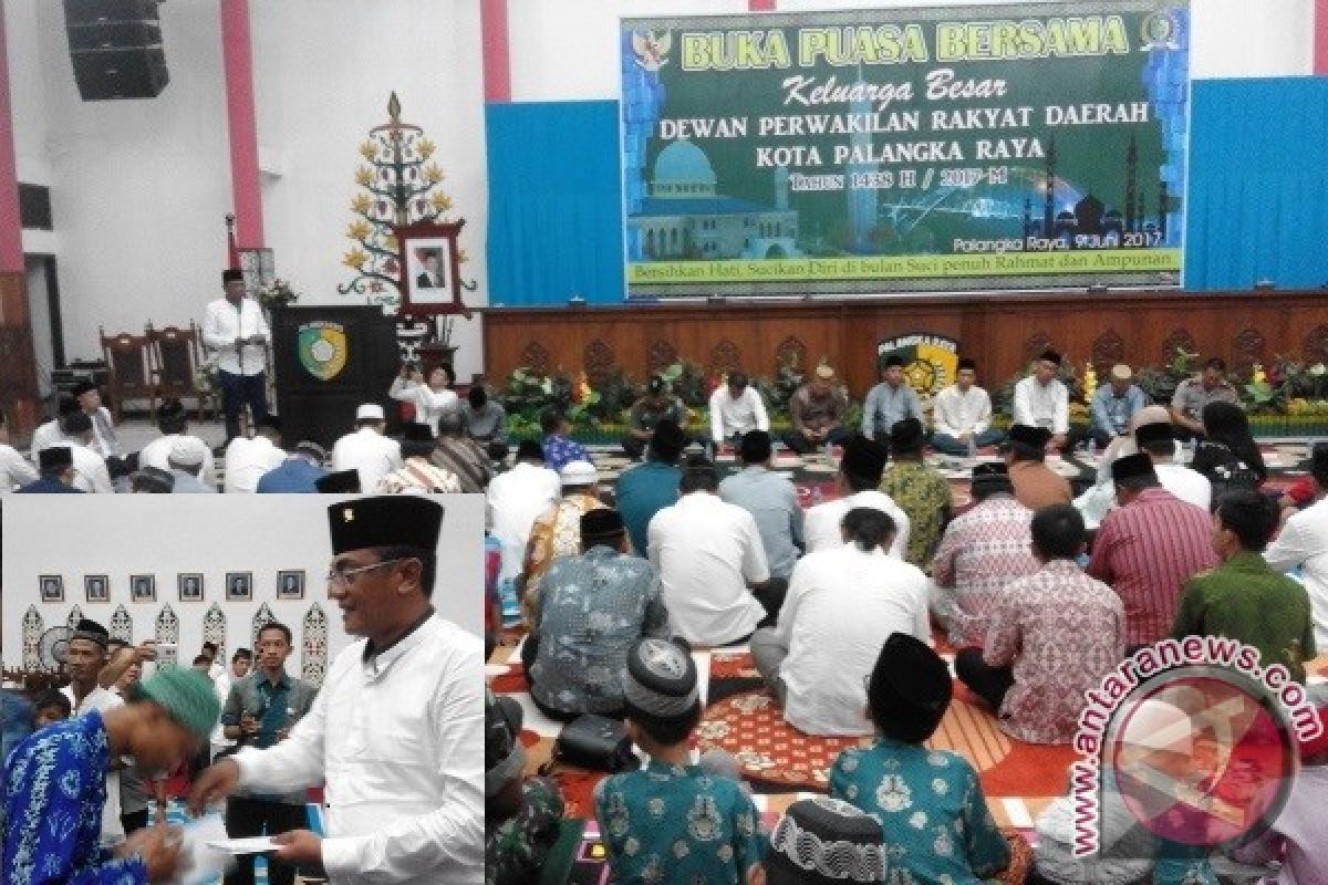 DPRD Palangka Raya Buka Bersama, Ketua Dewan Ajak Tingkatkan Toleransi 