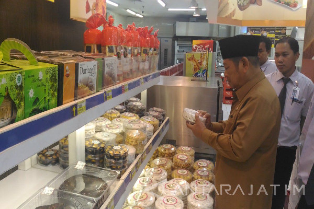 Bupati Sidoarjo Minta Masyarakat Waspadai Makanan Kedaluwarsa (Video)