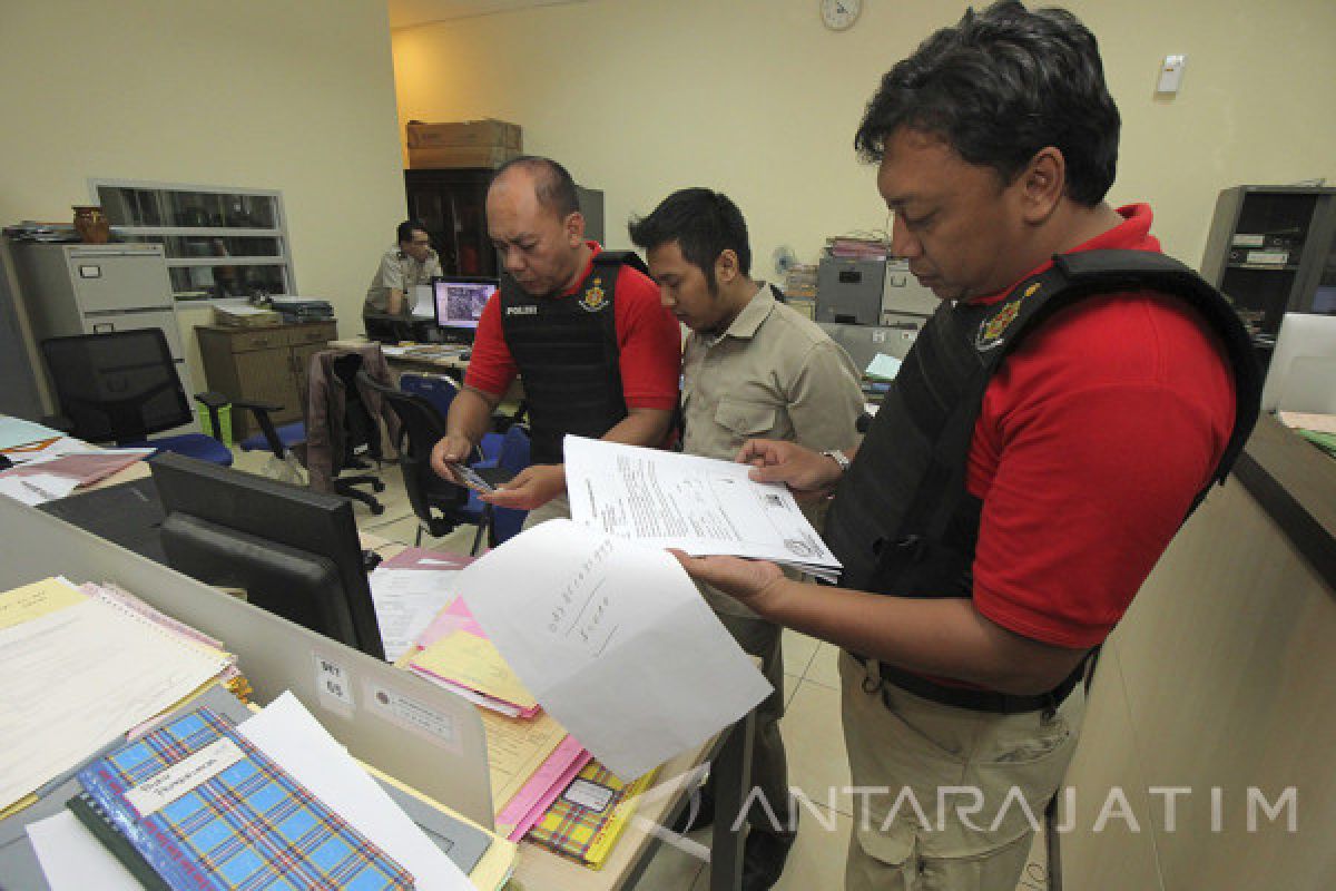 Polisi Temukan Tiga Dokumen Pungli BPN Surabaya